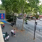 Beautiful Apartment In The Bassin De La Villette